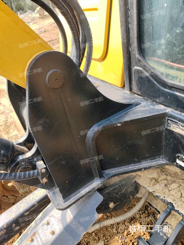 大臂根部?斜(工作和回轉(zhuǎn)裝置) 大臂根部?斜(工作和回轉(zhuǎn)裝置)