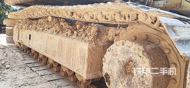 单侧履带整体（整机外观）