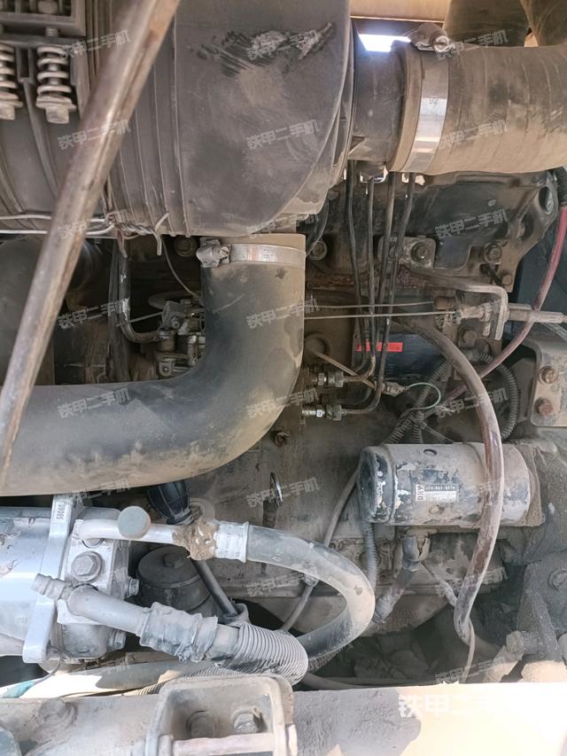 發(fā)動(dòng)機(jī)室(上車部件) 發(fā)動(dòng)機(jī)室(上車部件)