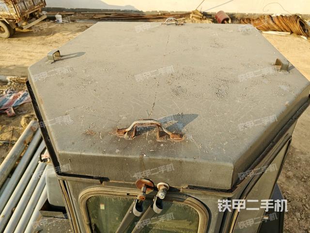 駕駛室外頂部全景（推土機駕駛室）