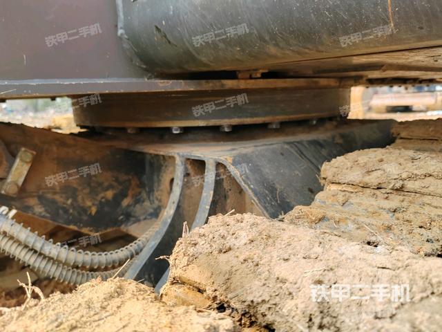 轉盤和下車架正前（工作和回轉裝置）