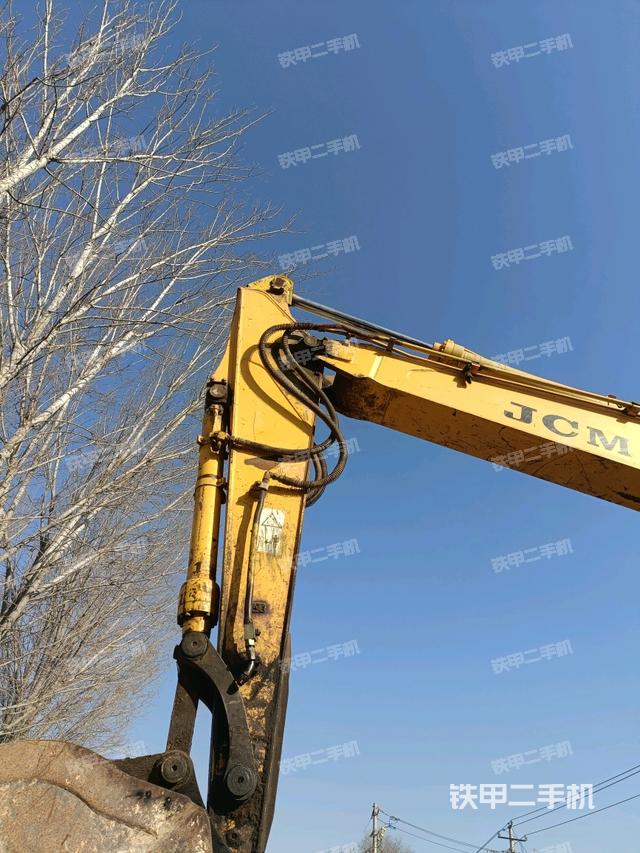 小臂整體左后(工作和回轉(zhuǎn)裝置) 小臂整體左后(工作和回轉(zhuǎn)裝置)