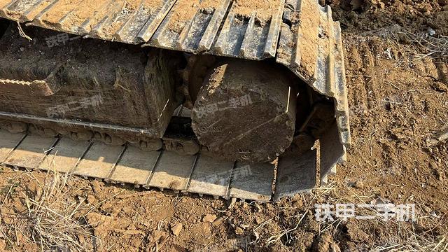 右驅(qū)動(dòng)輪（行走機(jī)構(gòu)）