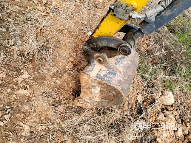 鏟斗右后整體（工作和回轉裝置）