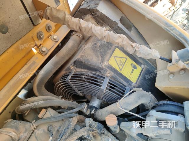 水箱+風(fēng)扇特寫(上車部件) 水箱+風(fēng)扇特寫(上車部件)