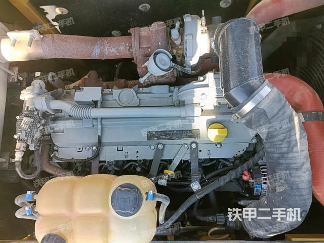 發(fā)動機整體俯視（整機外觀）