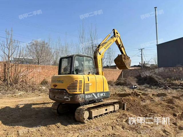 整機(jī)右后45°（整機(jī)外觀）