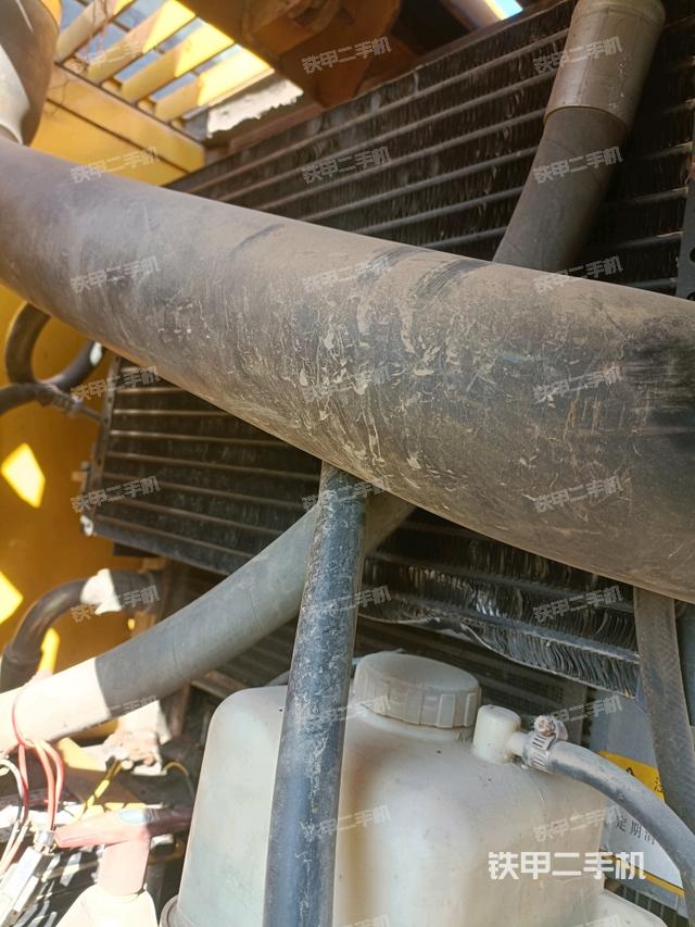 散熱器室(大件艙室) 散熱器室(大件艙室)