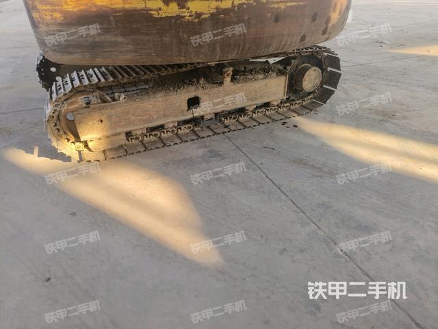 左驅(qū)動(dòng)輪(行走機(jī)構(gòu)) 左驅(qū)動(dòng)輪(行走機(jī)構(gòu))