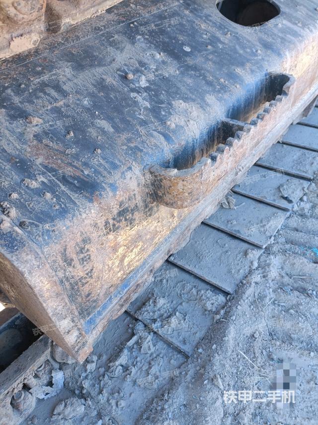 單側(cè)履帶整體（整機外觀）