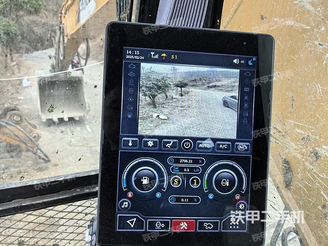 驾驶室整体（整机外观）