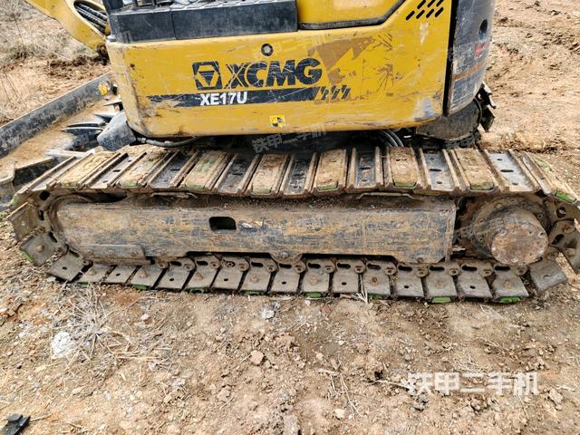 右側履帶整體?（行走機構）