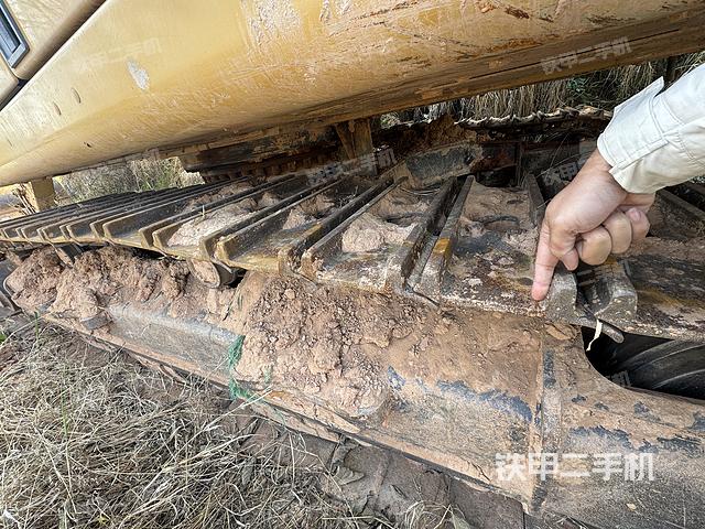 单侧履带整体（整机外观）