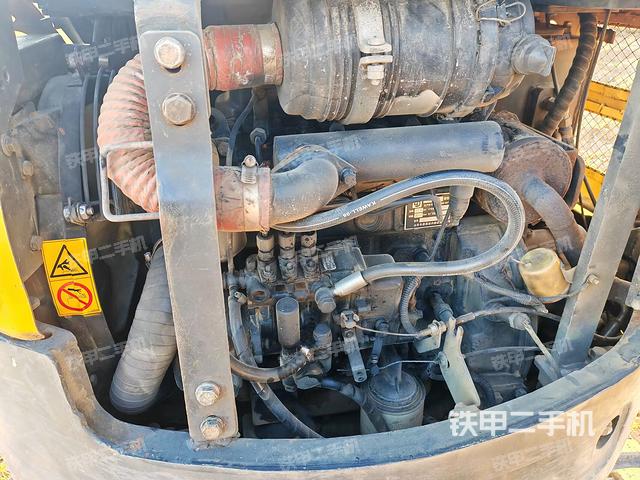 發(fā)動機整體俯視（整機外觀）