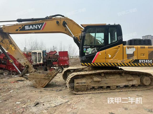 三一重工SY205C挖掘机