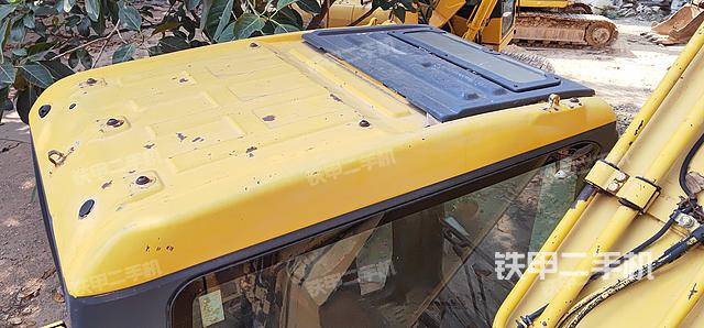 駕駛室頂部（整機(jī)外觀）