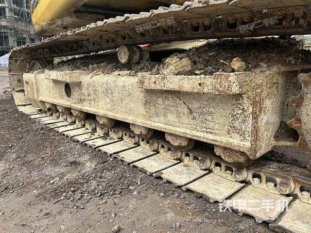 单侧履带整体（整机外观）