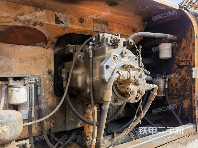 液壓泵室(大件艙室) 液壓泵室(大件艙室)