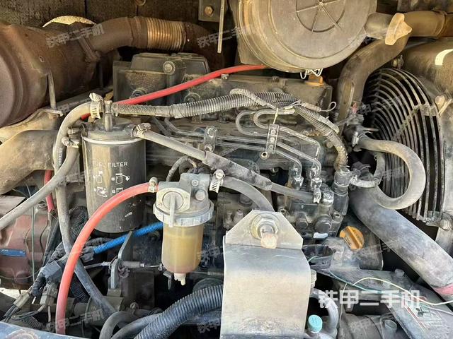 發(fā)動(dòng)機(jī)整體俯視（整機(jī)外觀）