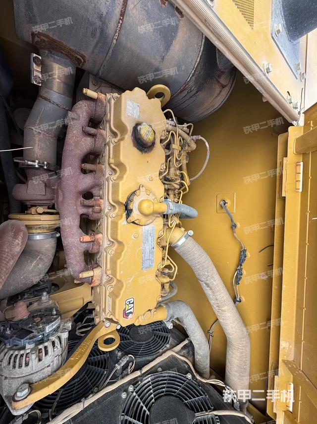 发动机整体俯视（整机外观）