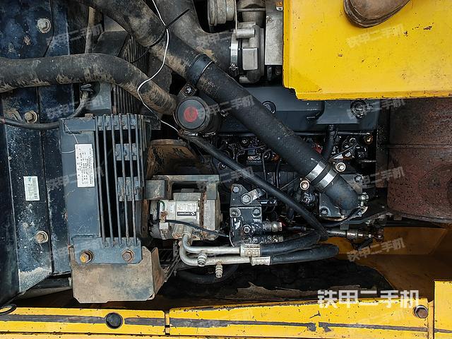 發(fā)動機整體俯視（整機外觀）