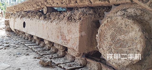 单侧履带整体（整机外观）