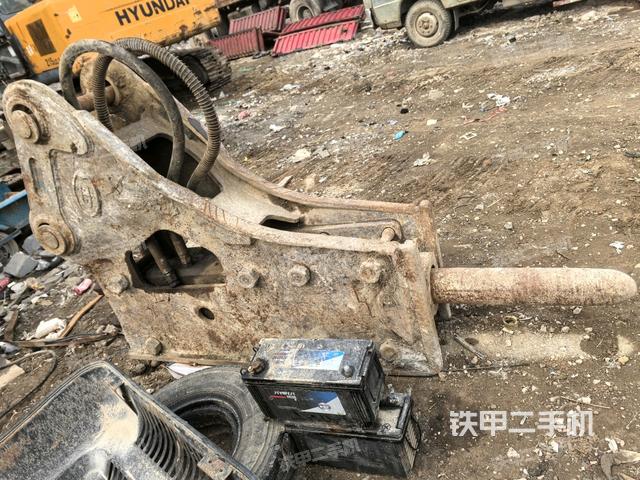 左后45(整機外觀) 左后45(整機外觀)