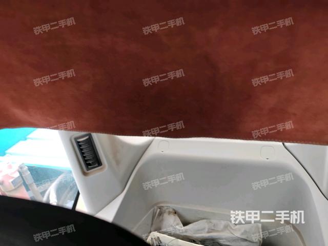 驾驶室正侧（驾驶室部分）