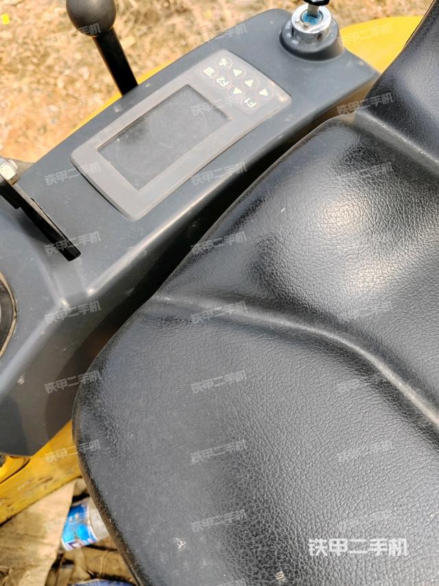 顯示屏?（駕駛室部分）