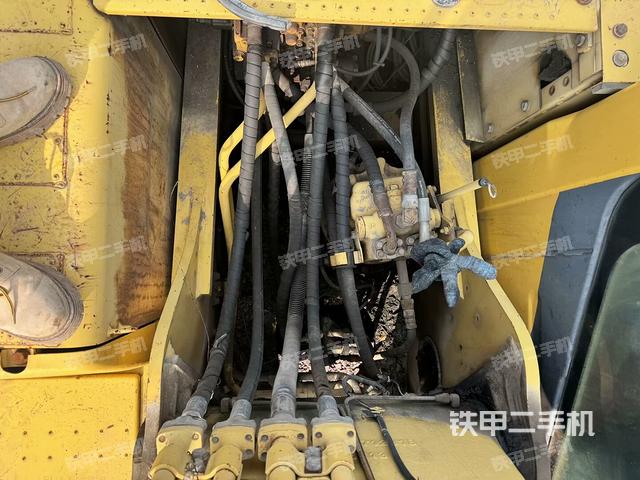 分配閥（上車部件）