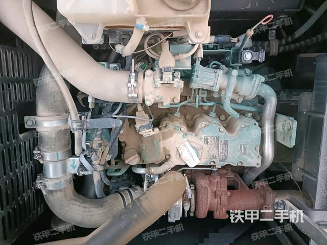 發(fā)動機整體俯視（整機外觀）