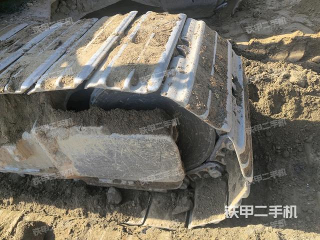 左側(cè)行走馬達(dá)蓋板(行走機(jī)構(gòu)) 左側(cè)行走馬達(dá)蓋板(行走機(jī)構(gòu))