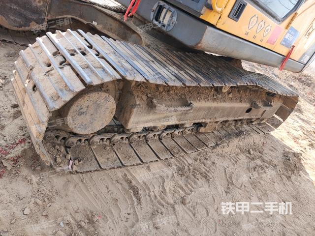 右側(cè)履帶整體（行走機(jī)構(gòu)）