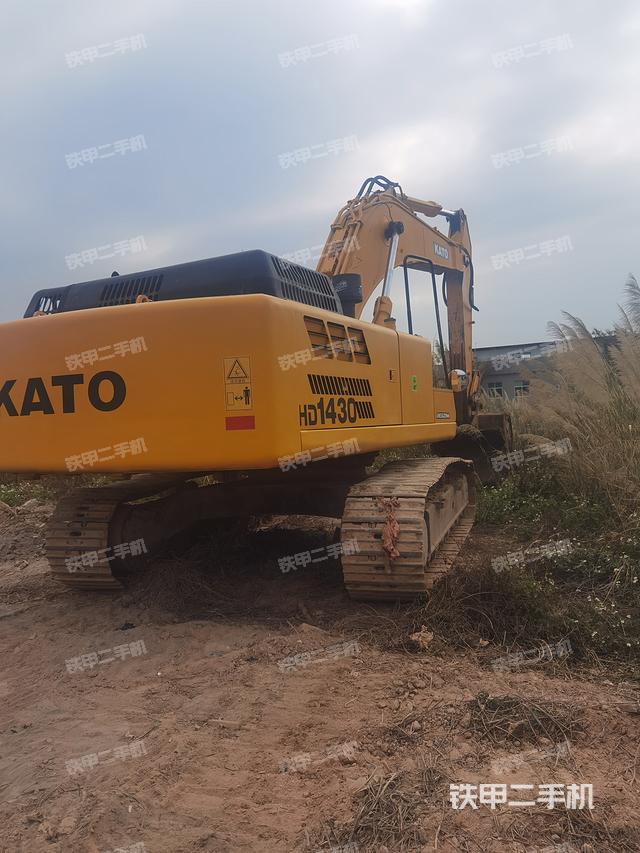 整机右后45°（整机外观）