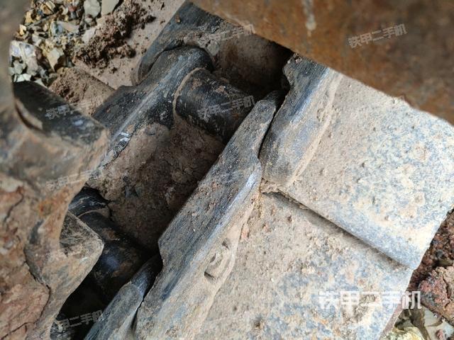 左托链轮和链筋(行走机构) 左托链轮和链筋(行走机构)