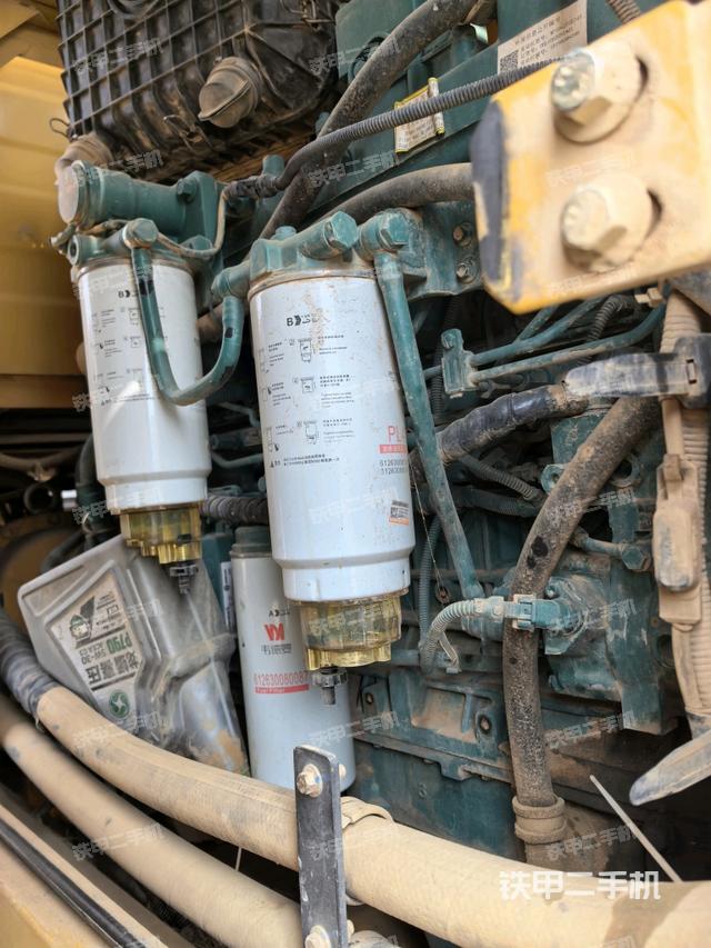 發(fā)動機(jī)側(cè)面1（動力系統(tǒng)）