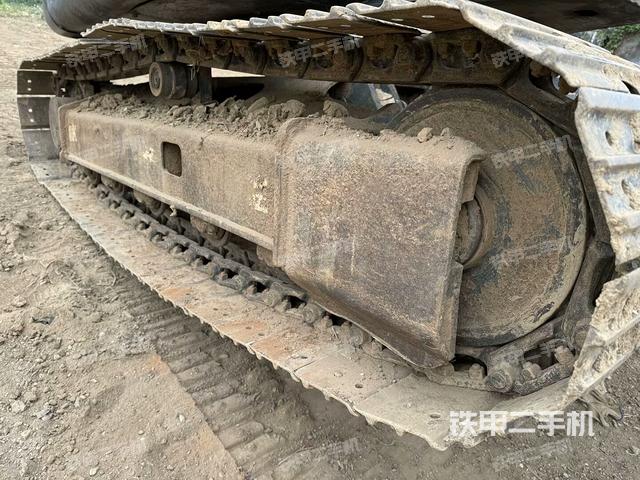 单侧履带整体（整机外观）