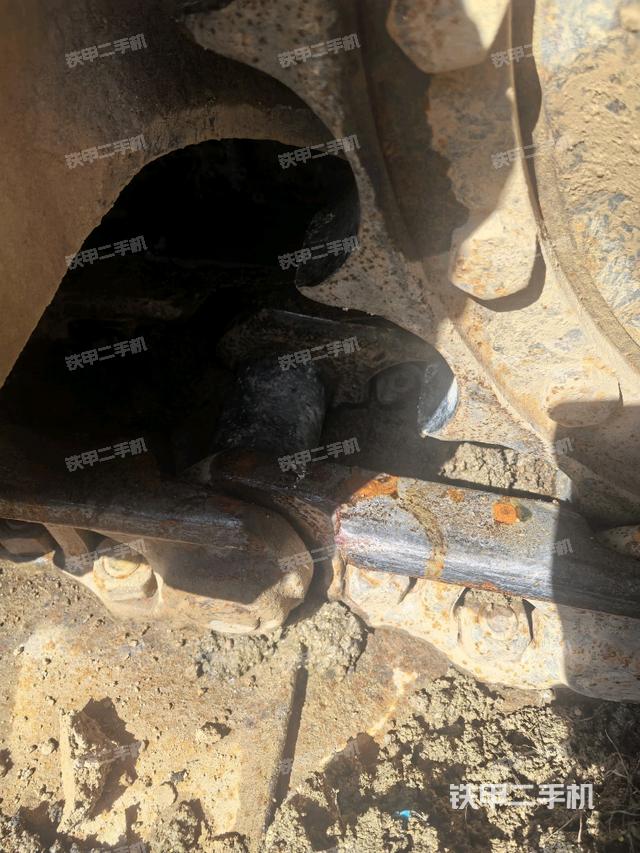 右側履帶整體(行走機構) 右側履帶整體(行走機構)