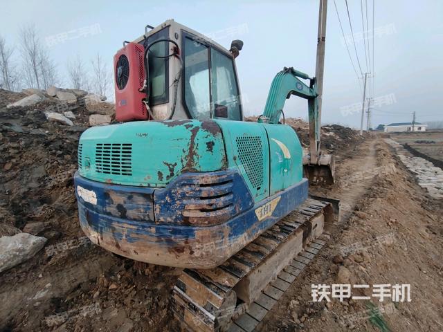 右后45(整機外觀) 右后45(整機外觀)