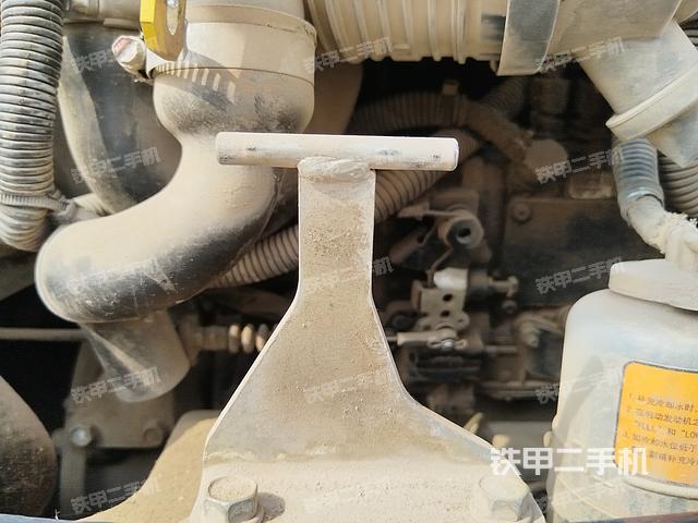 發(fā)動(dòng)機(jī)整體俯視(整機(jī)外觀) 發(fā)動(dòng)機(jī)整體俯視(整機(jī)外觀)