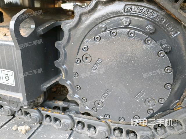 左導(dǎo)向輪（行走機(jī)構(gòu)）