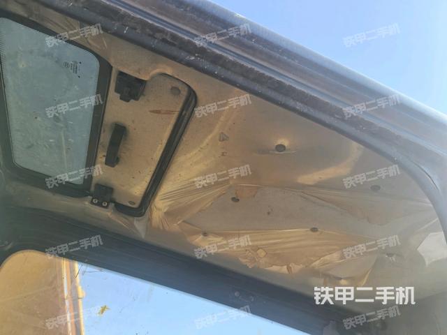 頂棚整體(駕駛室部分) 頂棚整體(駕駛室部分)