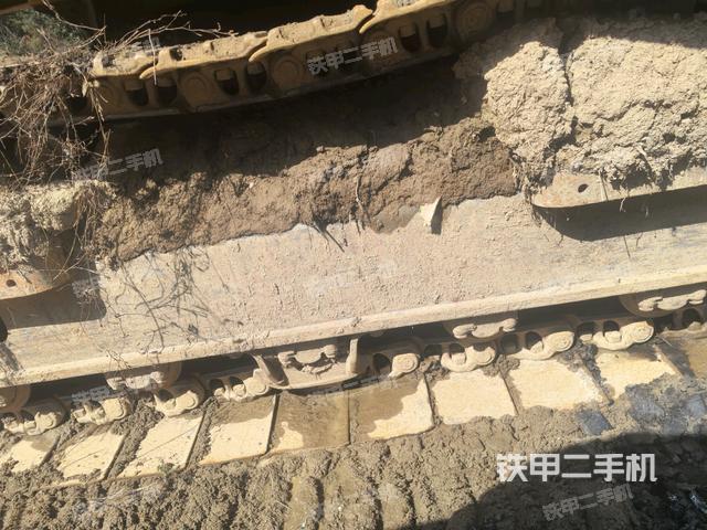 右側行走馬達蓋板(行走機構) 右側行走馬達蓋板(行走機構)