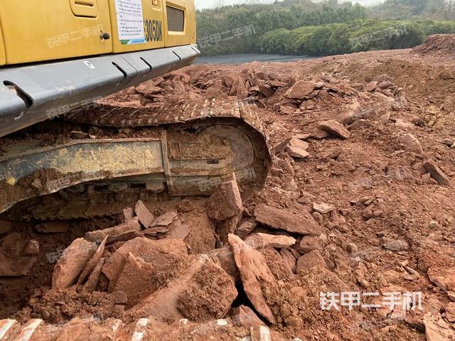 鏟斗45度(工作和回轉(zhuǎn)裝置) 鏟斗45度(工作和回轉(zhuǎn)裝置)