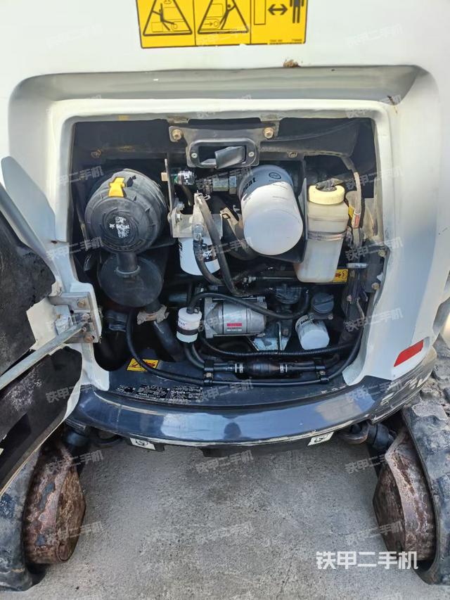 发动机整体俯视（整机外观）