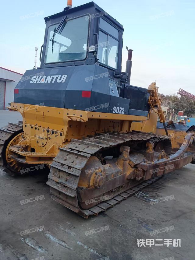 整機右側(cè)（設備外觀及核心部件）