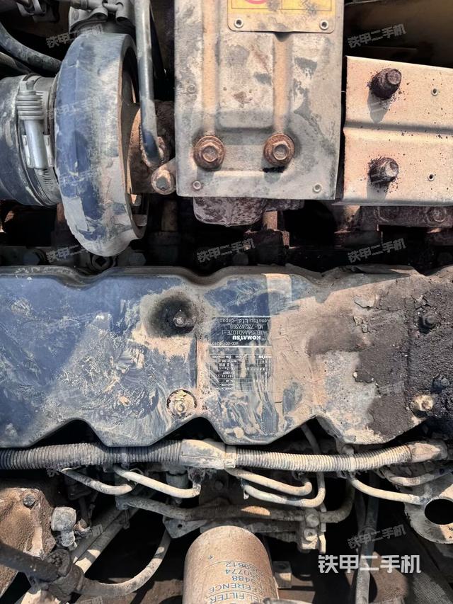 氣門室蓋螺絲特寫（上車部件）