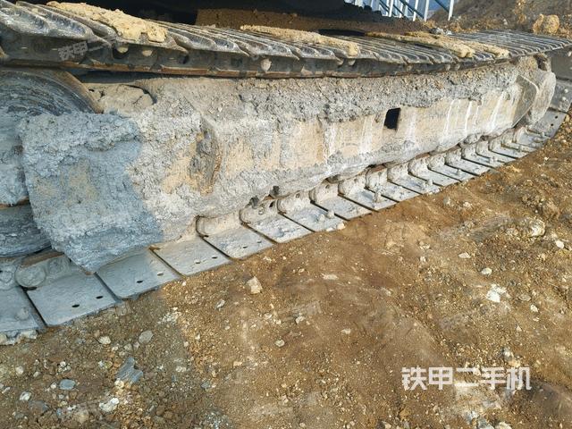 右側(cè)履帶整體（行走機構(gòu)）