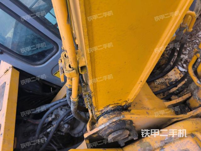 大臂整體?右側（工作和回轉裝置）