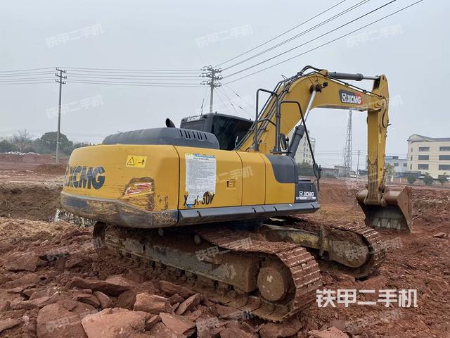 右前45(整機(jī)外觀) 右前45(整機(jī)外觀)